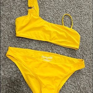 Unworn bikini set